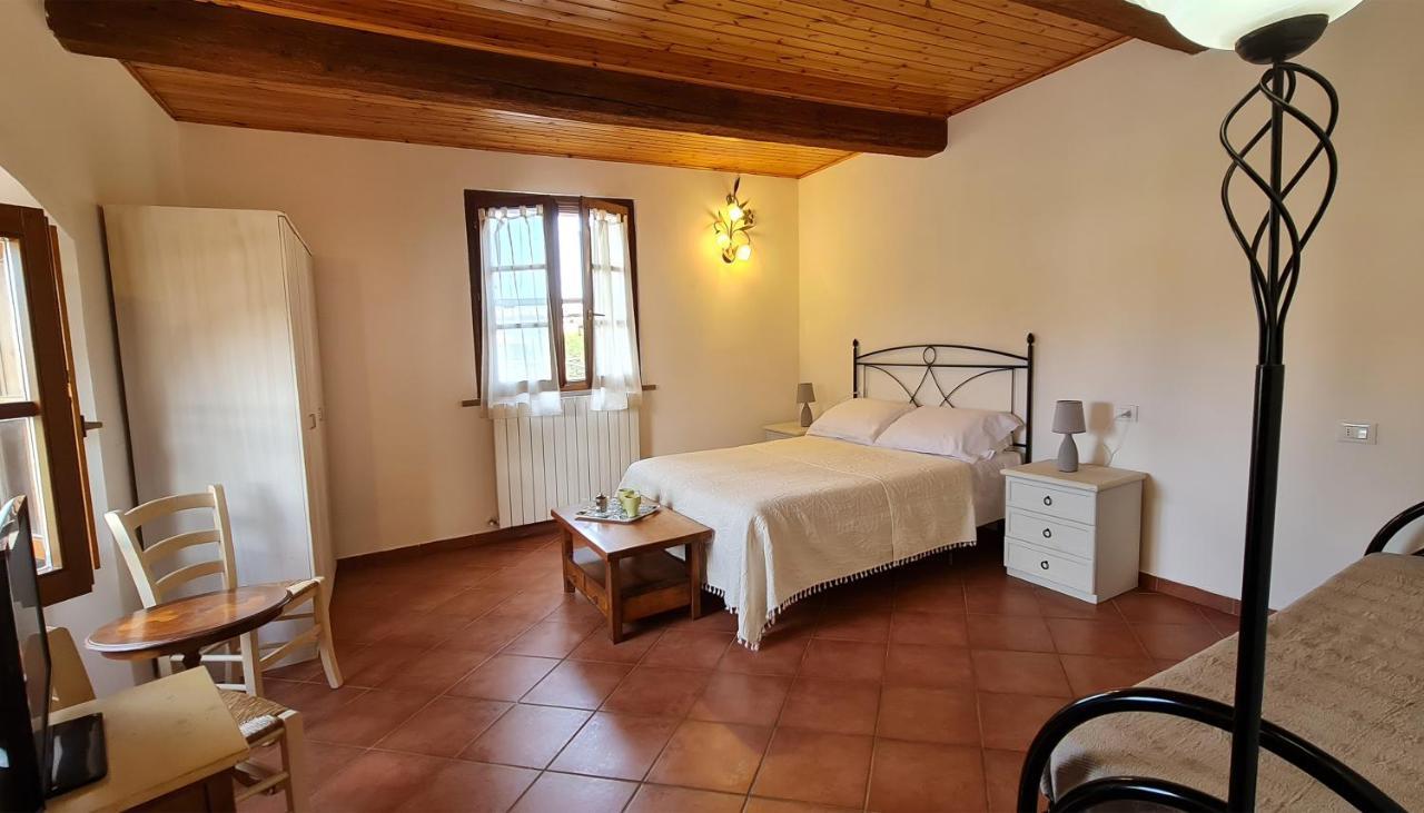 Agriturismo Barbadoro San Vincenzo Buitenkant foto