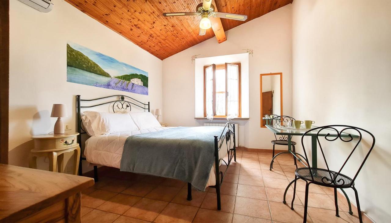 Agriturismo Barbadoro San Vincenzo Buitenkant foto